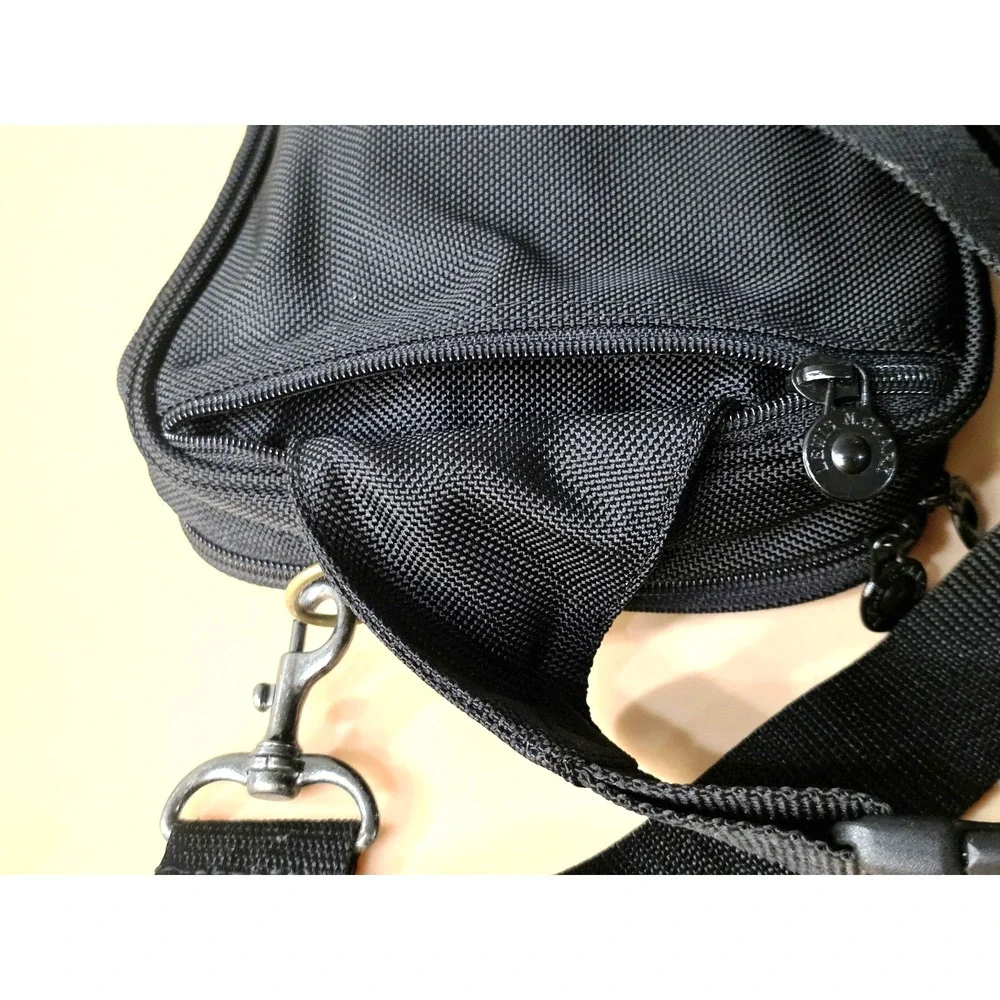 Roomy Lewis N Clark Waist‎ Stash Money Belt Shoulder Bag Passport Holder Travel